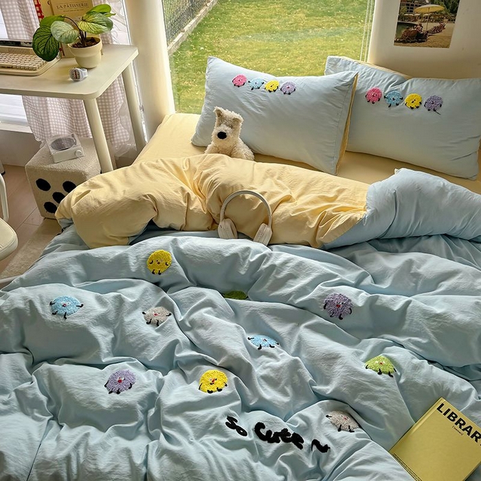 91家纺网 家纺一手货源 找家纺 耀达家居 2025新款A类水洗棉毛巾绣四件套 奇趣豆-海盐