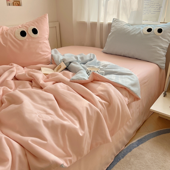 91家纺网 家纺一手货源 找家纺 慕尚家纺 2025新款大眼萌仔夏被 大眼萌 粉蓝格