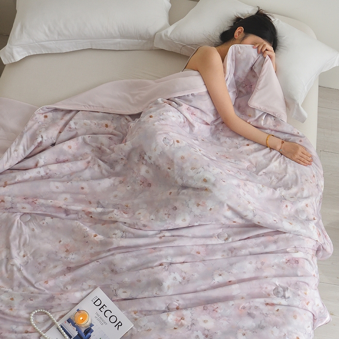 91家纺网 家纺一手货源 找家纺 （总）梦恬佳 2025新款印花凉感丝夏凉被