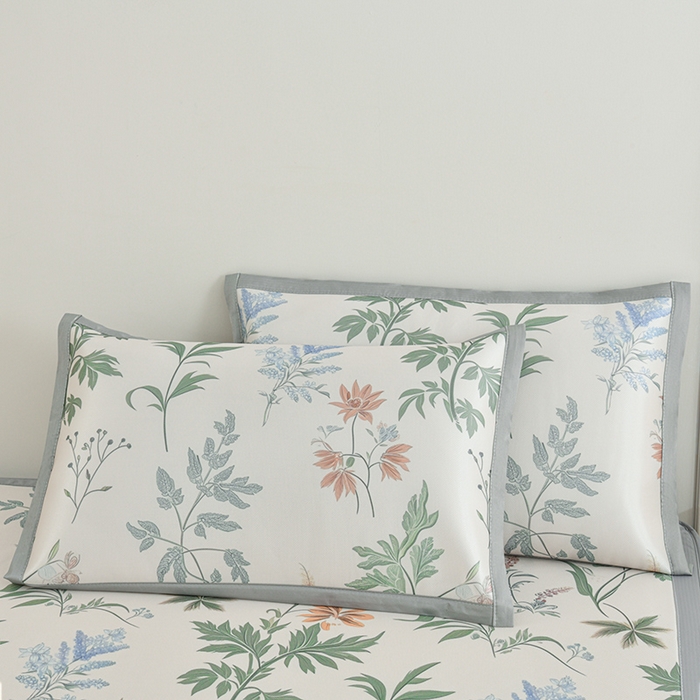 91家纺网 家纺一手货源 找家纺 简一 2025新款A类碳光印花数码冰丝凉席系列-床笠款 花间细雨