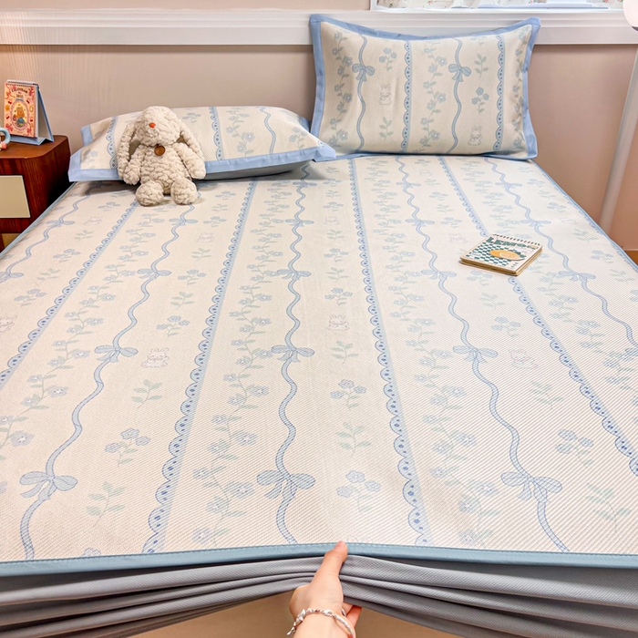 91家纺网 家纺一手货源 找家纺 慕尚家纺 2025新款数码印花床席床笠款冰藤席 床笠款-高冷兔