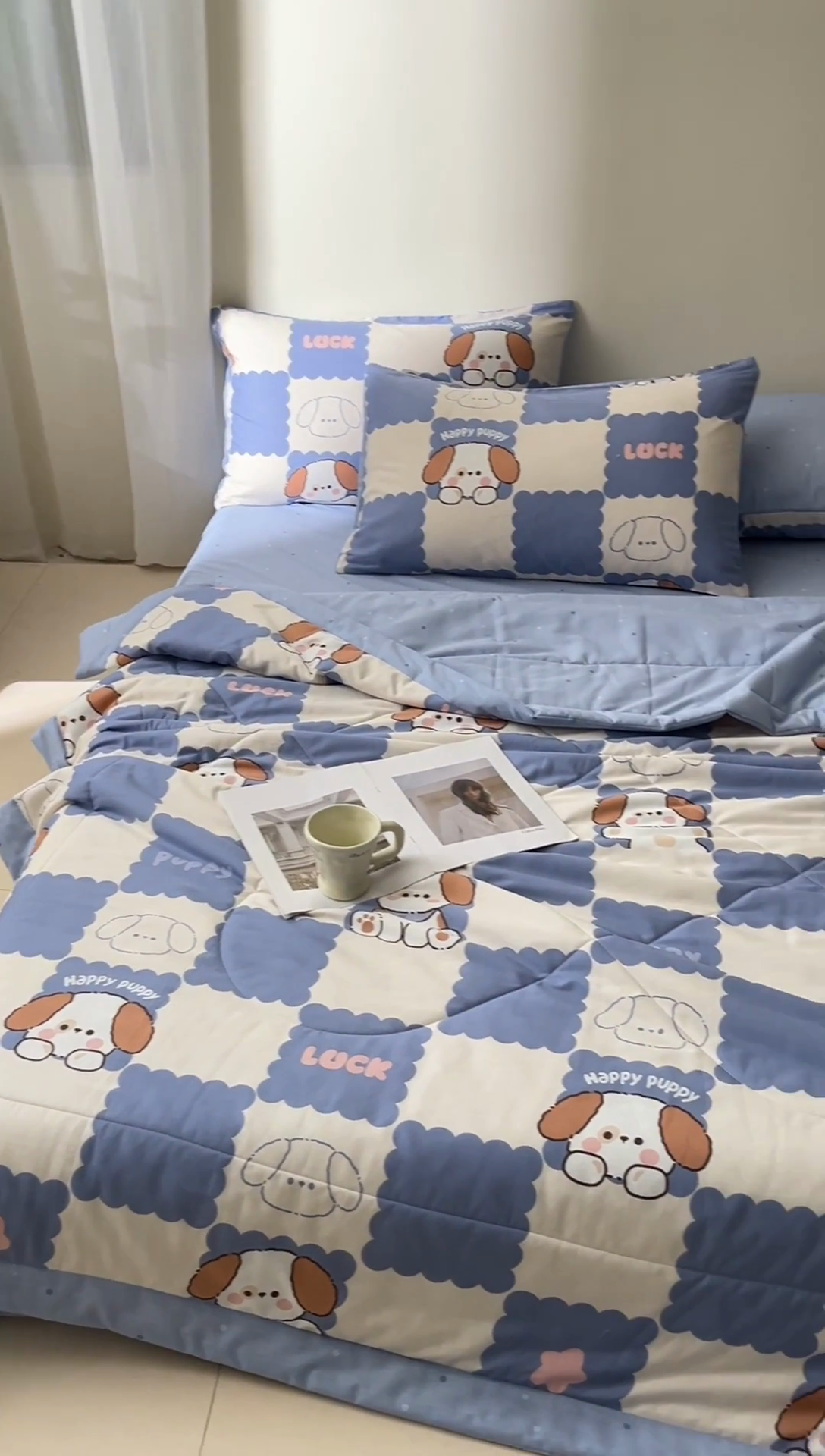 91家纺网 家纺一手货源 找家纺 宝士康家纺 2025新款10A抗菌全棉夏被四件套（床单款） 嗨皮狗