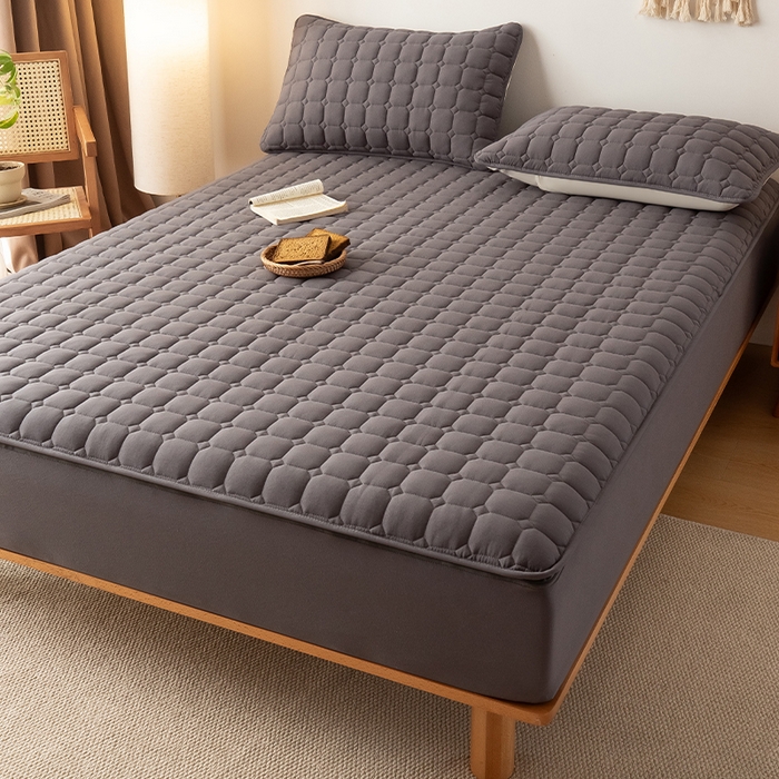 91家纺网 家纺一手货源 找家纺 叠派家纺 2025新款5A抗菌A类夹棉床笠经典款防水款系列 包边款-经典格星空灰