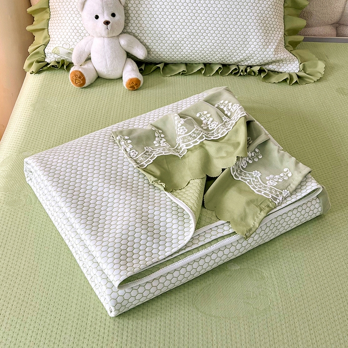 91家纺网 家纺一手货源 找家纺 2025新款A类冰豆豆提花凉席床盖 床盖款-卡皮巴拉-苹果绿