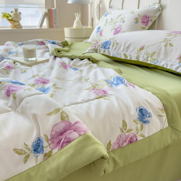 91家纺网 家纺一手货源 找家纺 宝士康家纺 2025新款10A抗菌针织夏被 亲密花语