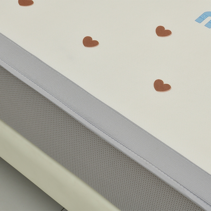 91家纺网 家纺一手货源 找家纺 简一 2025新款A类碳光印花数码冰丝凉席系列-床笠款 满心欢喜