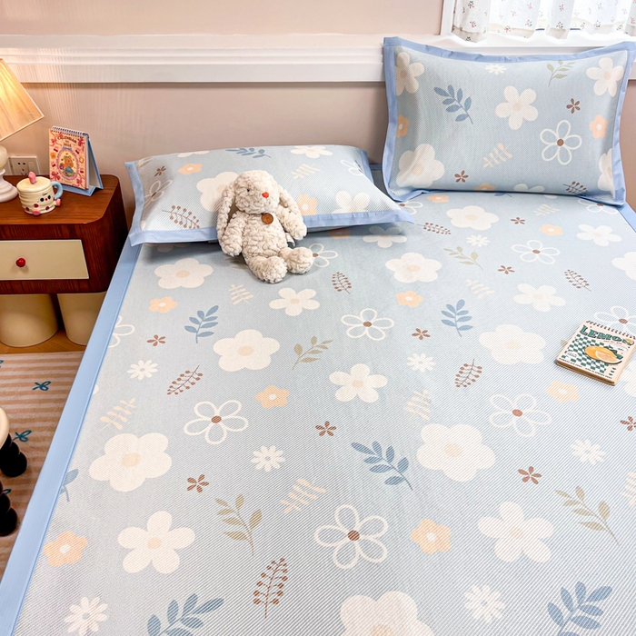 91家纺网 家纺一手货源 找家纺 慕尚家纺 2025新款数码印花床席床笠款冰藤席 床席款-花朵蓝