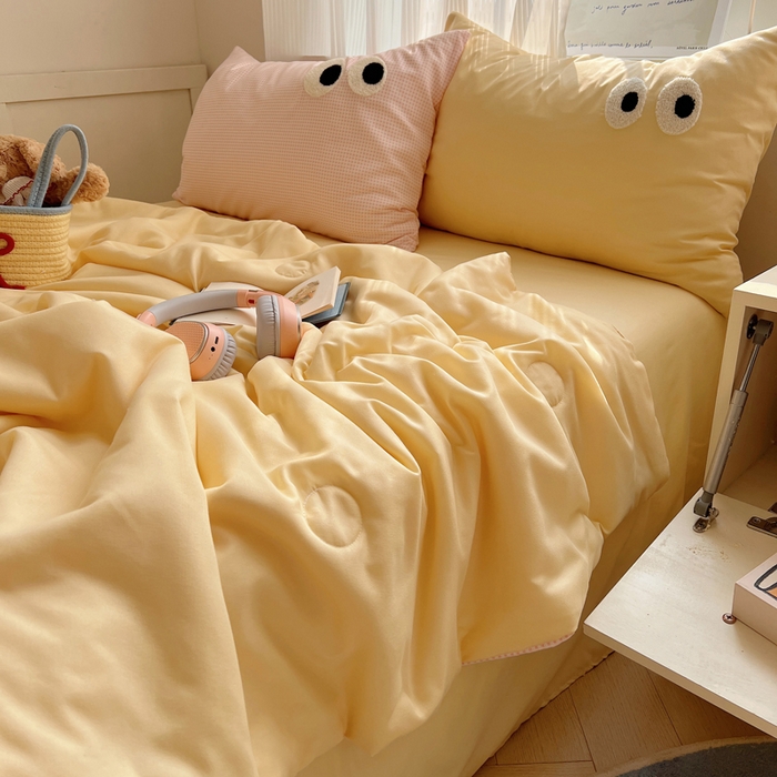 91家纺网 家纺一手货源 找家纺 慕尚家纺 2025新款大眼萌仔夏被 大眼萌 黄粉格