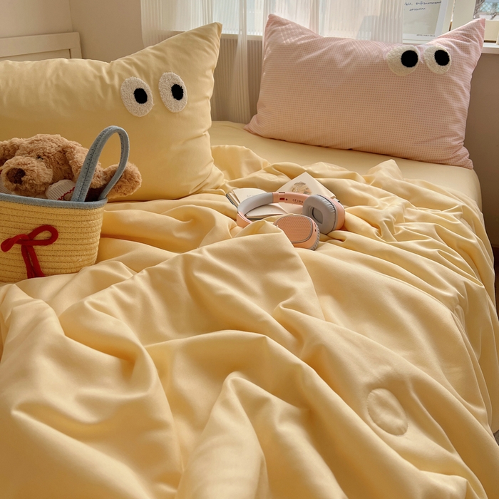 91家纺网 家纺一手货源 找家纺 慕尚家纺 2025新款大眼萌仔夏被 大眼萌 黄粉格