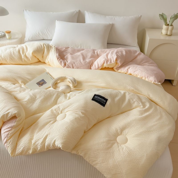 91家纺网 家纺一手货源 找家纺 宝士康家纺 2025新款加厚泡泡棉大豆冬被子被芯 麦秸霜华