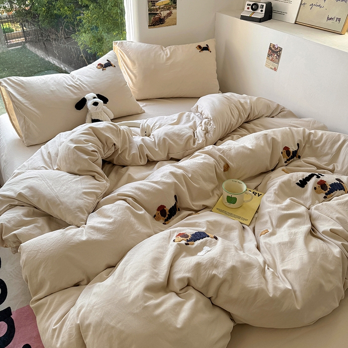 91家纺网 家纺一手货源 找家纺 耀达家居 2025新款A类水洗棉毛巾绣四件套 腊肠狗