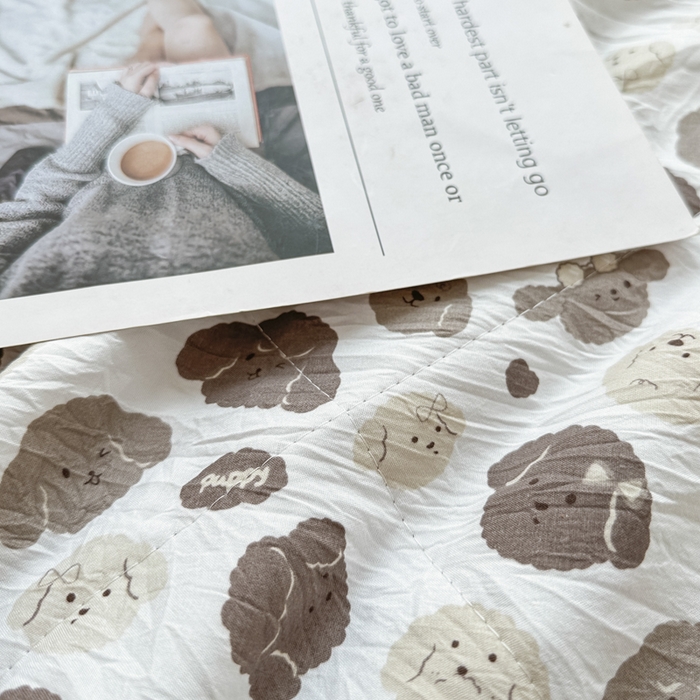 91家纺网 家纺一手货源 找家纺 富艺隆 2025新款A类水洗棉双层纱夏被水洗棉麻空调被直播爆款大豆夏被 萌萌狗