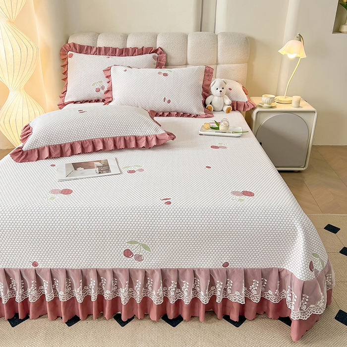 91家纺网 家纺一手货源 找家纺 2025新款A类冰豆豆提花凉席床盖 床盖款-樱桃-豆沙