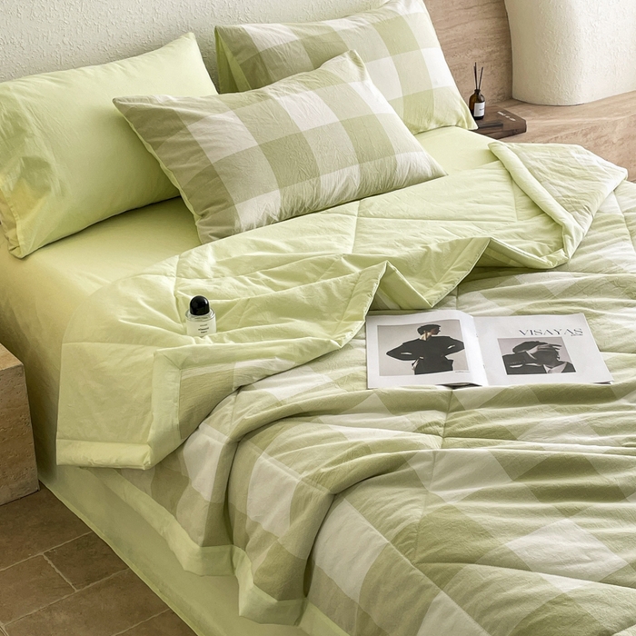 91家纺网 家纺一手货源 找家纺 宝士康家纺 2025新款10A抗菌无印风夏被四件套 清雅中格