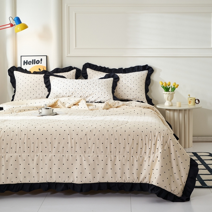 91家纺网 家纺一手货源 找家纺 蝶帕家纺 2025新款法式赫本风韩版花边床盖款夏被四件套 点点爱