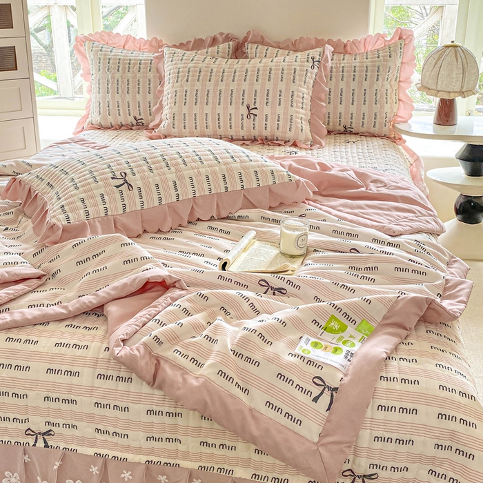 91家纺网 家纺一手货源 找家纺 2025新款直播热款A类针织棉双层纱床盖款夏被四件套 min-粉