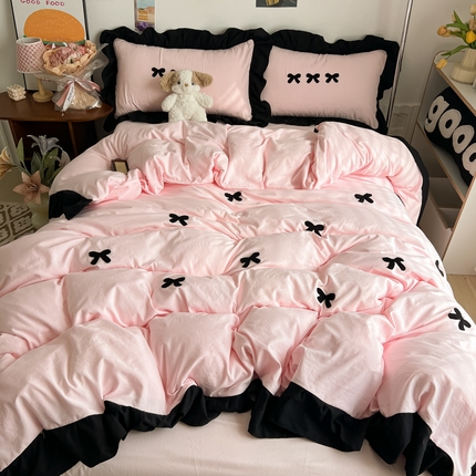 91家纺网 家纺一手货源 找家纺 （总）子钦家纺 2025新款水洗棉云朵棉韩版花边毛巾绣床单，床笠，床裙四件套-蝴蝶结系列