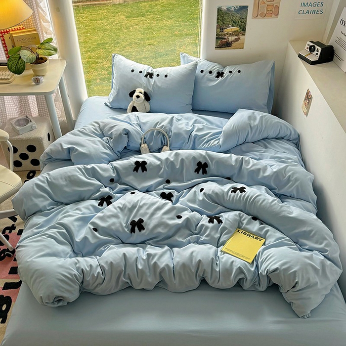 91家纺网 家纺一手货源 找家纺 耀达家居 2025新款A类水洗棉毛巾绣四件套 蝴蝶结-蓝