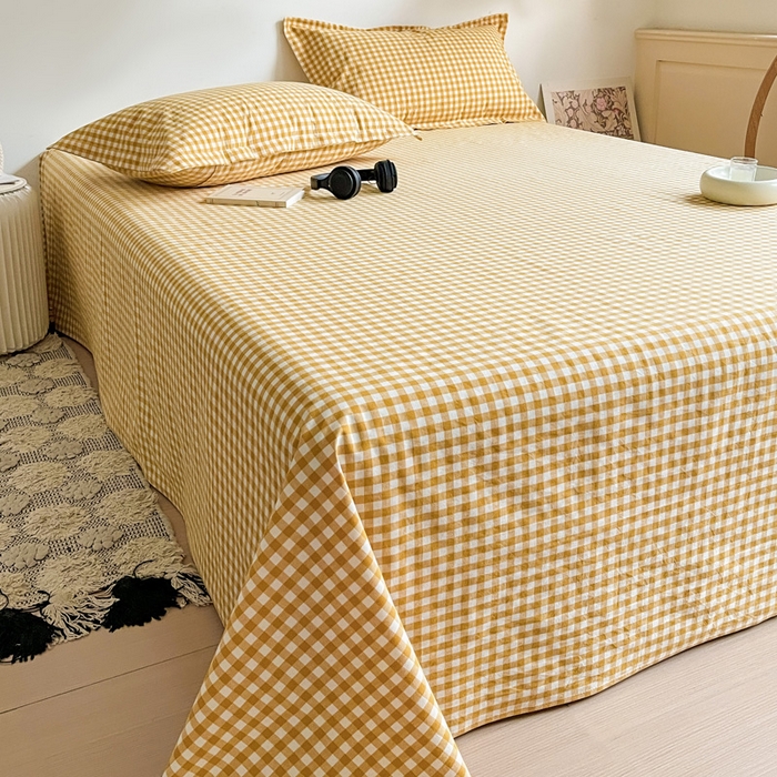 91家纺网 家纺一手货源 找家纺 久云居 2025新款亲肤舒适全棉色织防水床单 黄小格