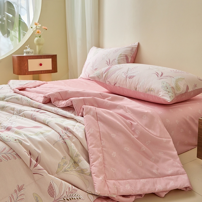 91家纺网 家纺一手货源 找家纺 宝士康家纺 2025新款10A抗菌全棉夏被四件套（床笠款） 多巴胺粉