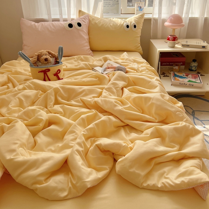 91家纺网 家纺一手货源 找家纺 慕尚家纺 2025新款大眼萌仔夏被 大眼萌 黄粉格