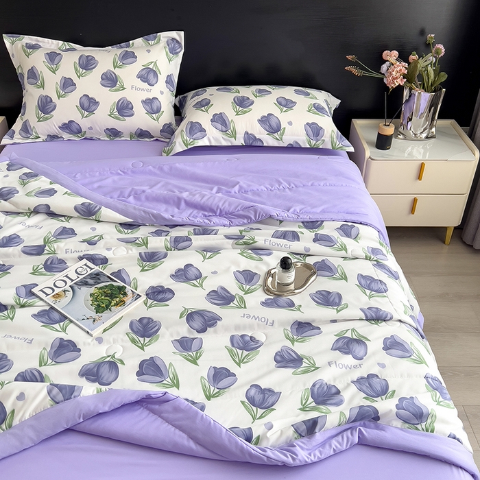 91家纺网 家纺一手货源 找家纺 宝士康家纺 2025新款10A抗菌双层纱印花夏被四件套 郁金紫