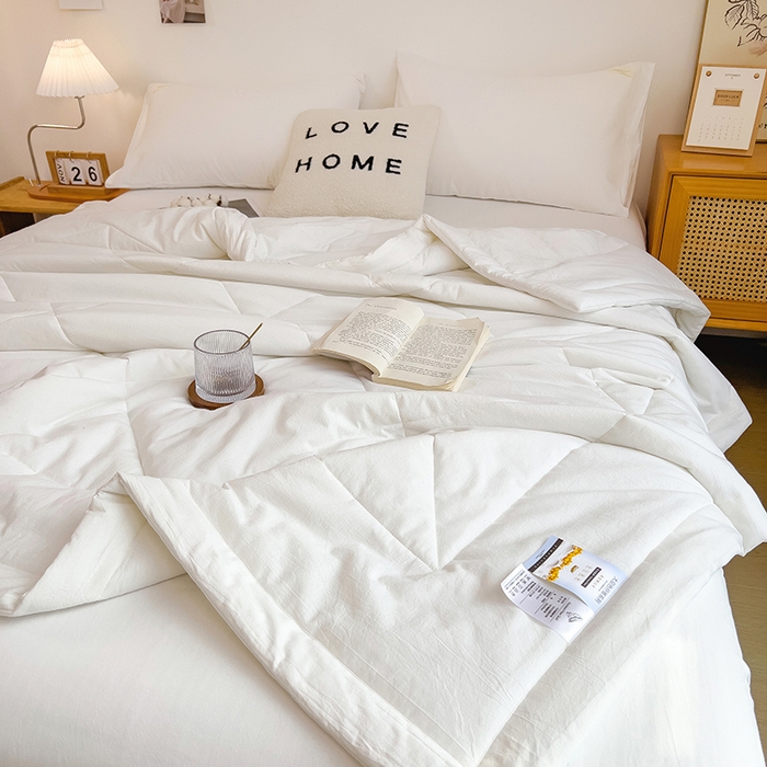 91家纺网 家纺一手货源 找家纺 宝士康家纺 2025新款10A抗菌无印风夏被四件套 白色