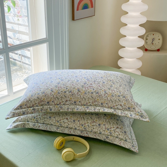 91家纺网 家纺一手货源 找家纺 包小包 2025新款简约时尚印花精梳棉小奶棉清新四件套 沉香花影