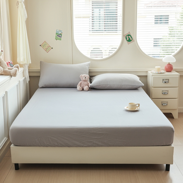 91家纺网 家纺一手货源 找家纺 2025新款全棉A类简约素色水洗棉纯棉单床笠 浅灰