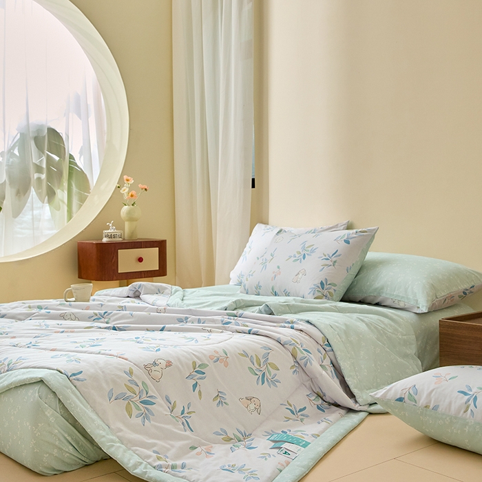 91家纺网 家纺一手货源 找家纺 宝士康家纺 2025新款10A抗菌全棉夏被四件套（床单款） 兔兔乐园