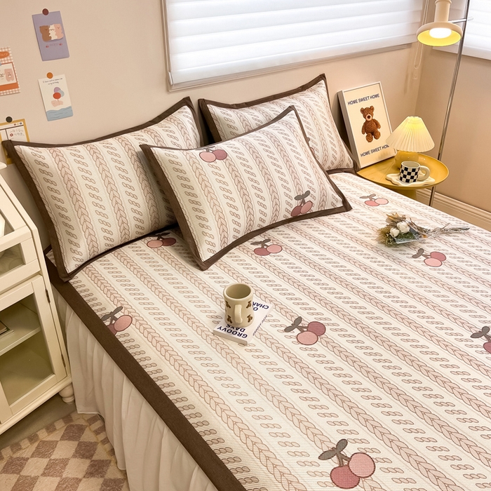 91家纺网 家纺一手货源 找家纺 2025新款懒猫600D数码印花冰藤凉席 硕果