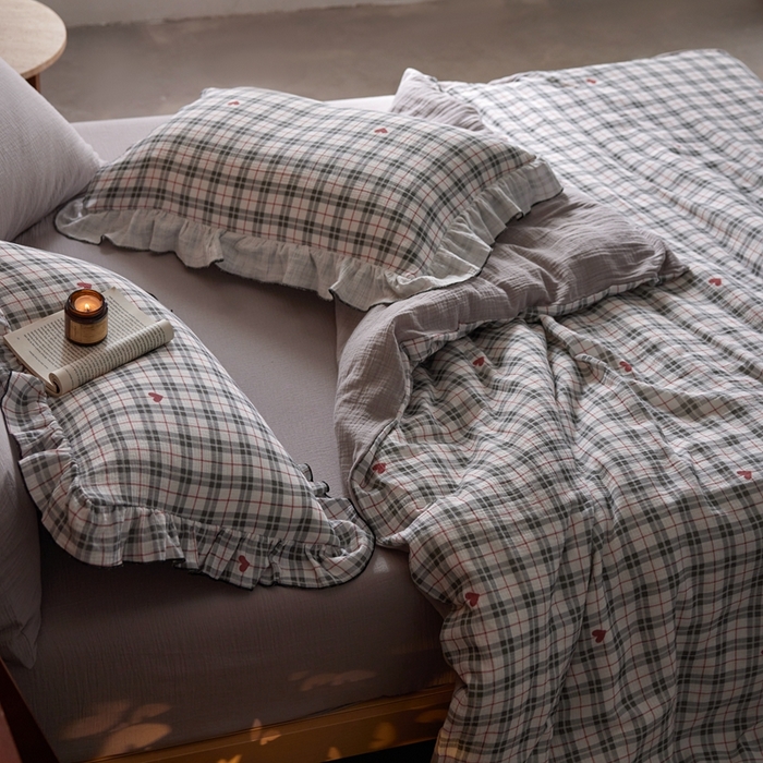 91家纺网 家纺一手货源 找家纺 安莱生活 2025新款全棉精梳棉双层纱绉纱数码印花四件套 海派甜心-灰