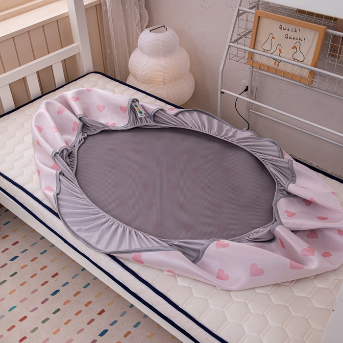 91家纺网 家纺一手货源 找家纺 凌云家纺  2025新款提花凉感冰丝席床笠款三明治凉席三件套 甜心-粉