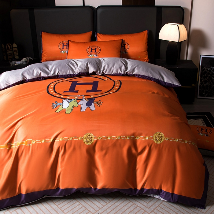 91家纺网 家纺一手货源 找家纺 爵仕家纺 2025新款轻奢潮牌水洗真丝四件套 玩具马