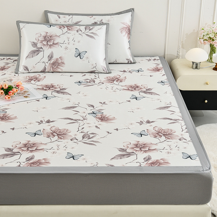 91家纺网 家纺一手货源 找家纺 简一 2025新款A类碳光印花数码冰丝凉席系列-床笠款 蝴蝶花谷