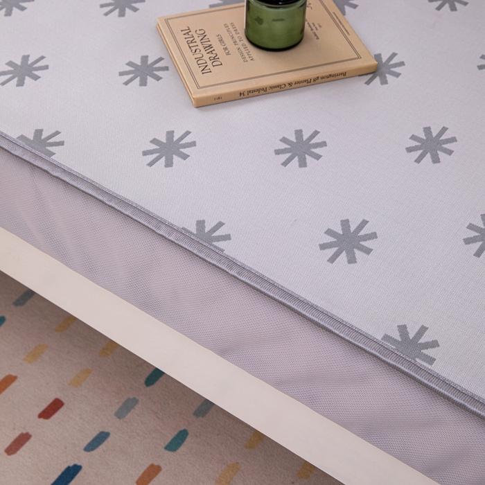 91家纺网 家纺一手货源 找家纺 凌云家纺  2025新款提花凉感冰丝席床笠款三明治凉席三件套 雪漾-灰