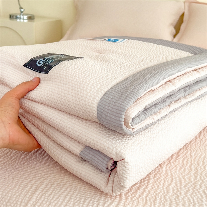 91家纺网 家纺一手货源 找家纺 宝士康家纺 2025新款10A抗菌泡泡棉大豆夏被 被子被芯 卡其