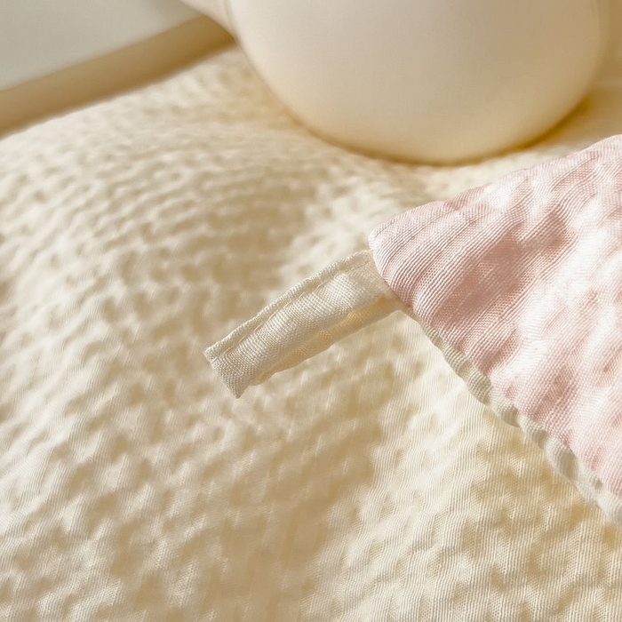 91家纺网 家纺一手货源 找家纺 宝士康家纺 2025新款加厚泡泡棉大豆冬被子被芯 麦秸霜华