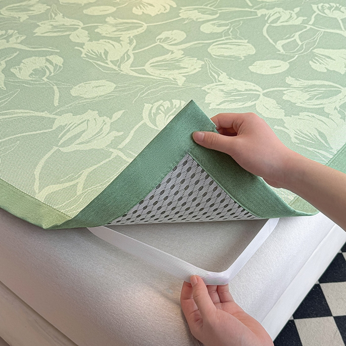 91家纺网 家纺一手货源 找家纺 格真2025新款简约印花冰藤席席子凉席 灵动