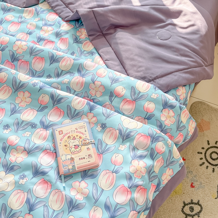 91家纺网 家纺一手货源 找家纺 宝士康家纺 2025新款水洗棉超声波压花夏被 被子被芯 郁金香