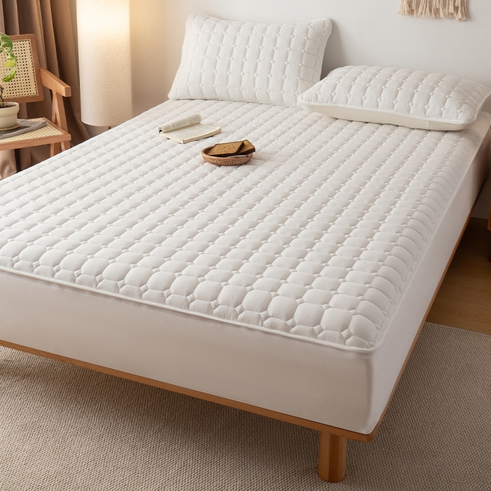 91家纺网 家纺一手货源 找家纺 叠派家纺 2025新款5A抗菌A类夹棉床笠经典款防水款系列 包边款-经典格荧月白