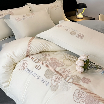 91家纺网 家纺一手货源 找家纺 （总）懒猫家纺 高精密40支13374全棉喷气绣花四件套  【带礼盒】-奥尼尔系列