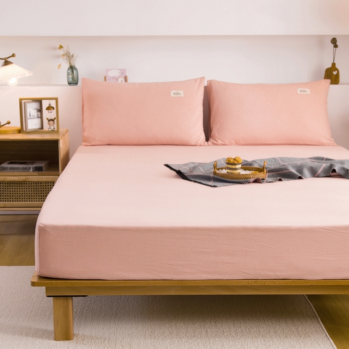 91家纺网 家纺一手货源 找家纺 2025新款全棉A类简约素色水洗棉纯棉单床笠 浅粉