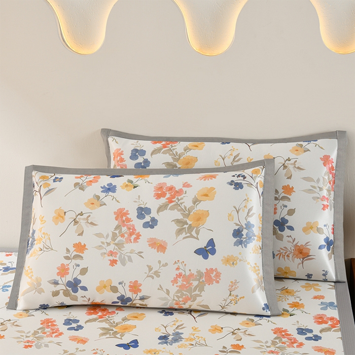 91家纺网 家纺一手货源 找家纺 简一 2025新款A类碳光印花数码冰丝凉席系列-床单款 秋日细雨