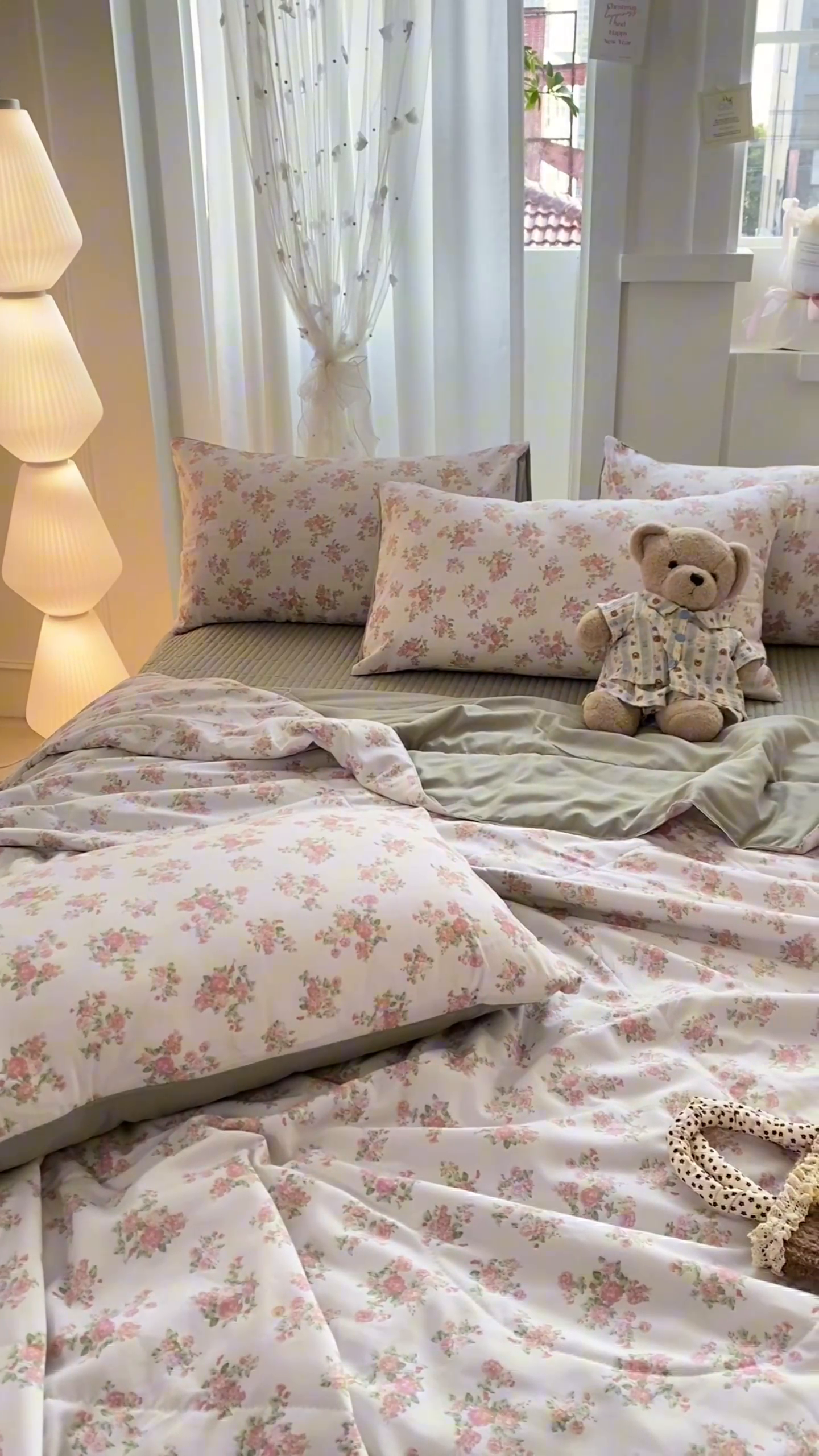 91家纺网 家纺一手货源 找家纺 2025新款针织双层纱夏被床盖四件套单夏被单床盖单品 蔷薇之恋