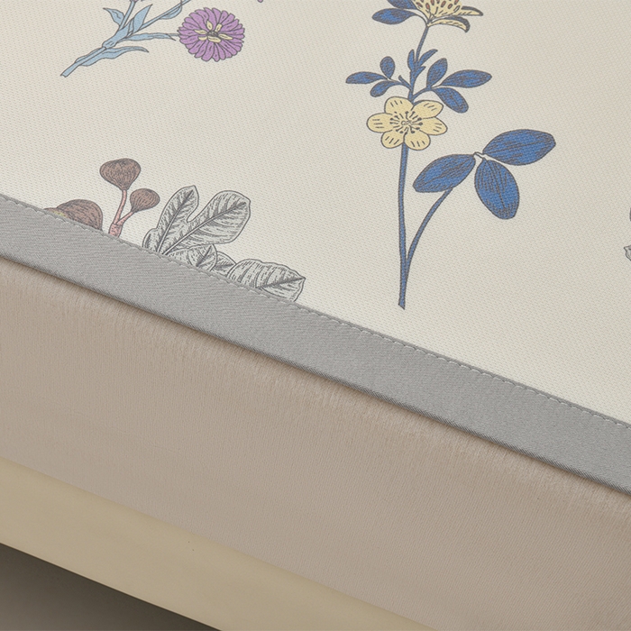 91家纺网 家纺一手货源 找家纺 简一 2025新款A类碳光印花数码冰丝凉席系列-床单款 花开半夏