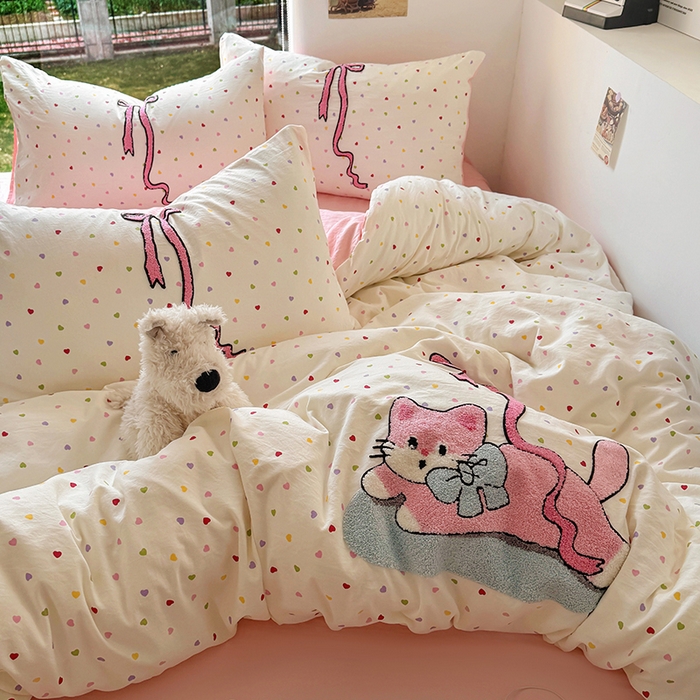 91家纺网 家纺一手货源 找家纺 耀达家居 2025新款A类水洗棉毛巾绣四件套 甜心猫咪