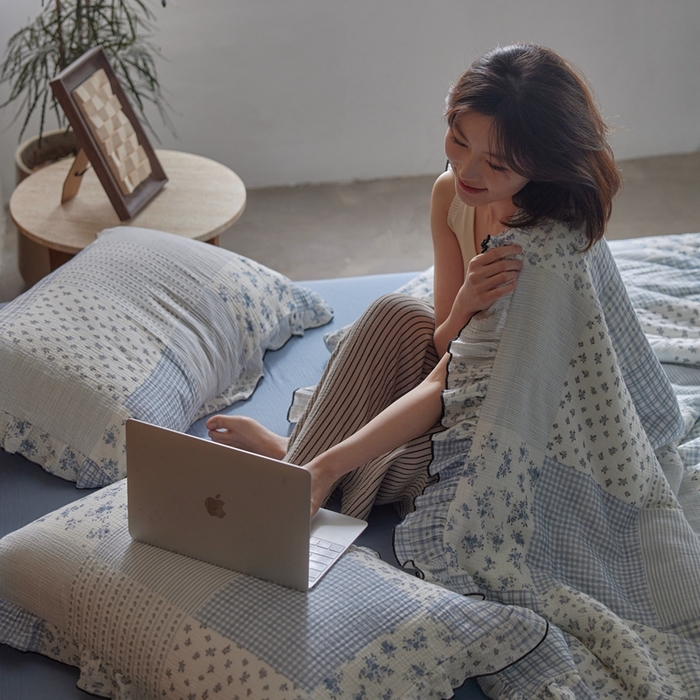 91家纺网 家纺一手货源 找家纺 （总）安莱生活 2025新款全棉精梳棉双层纱绉纱数码印花四件套