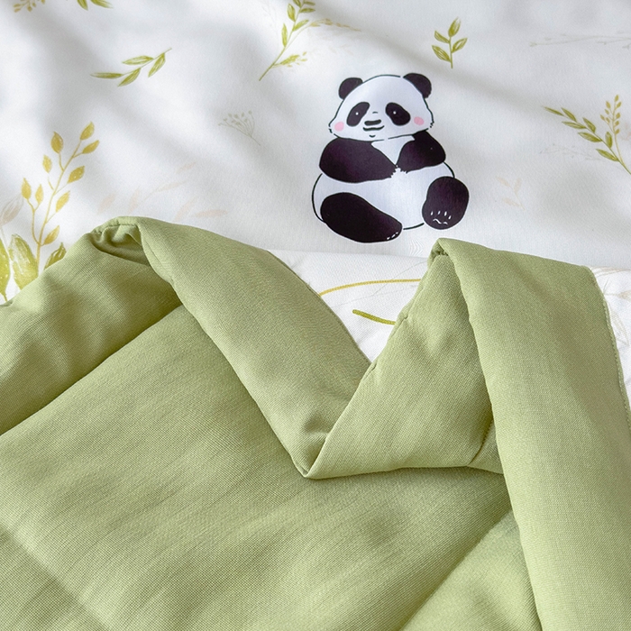 91家纺网 家纺一手货源 找家纺 宝士康家纺 2025新款10A抗菌针织夏被四件套 熊猫乐园