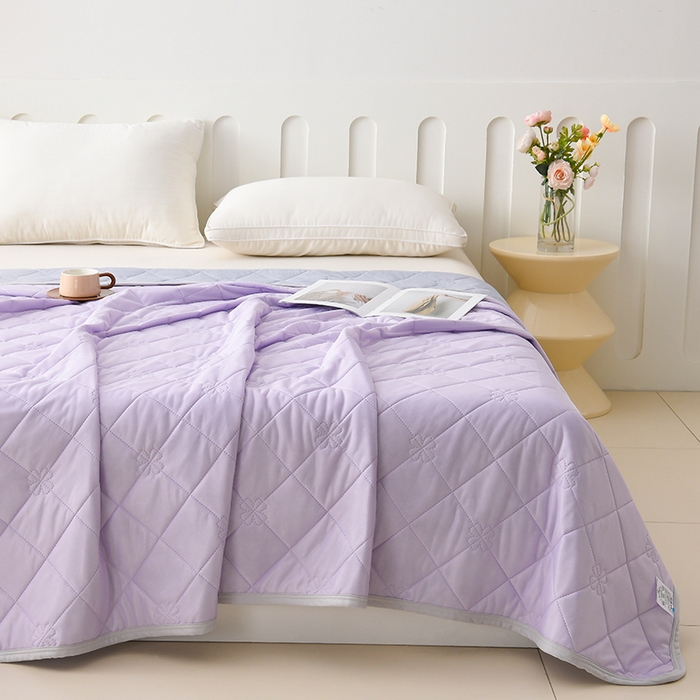 91家纺网 家纺一手货源 找家纺 眠多宝 2025新款冰激凌凉感丝纯色夏被被子被芯（跨境电商） 雪紫色